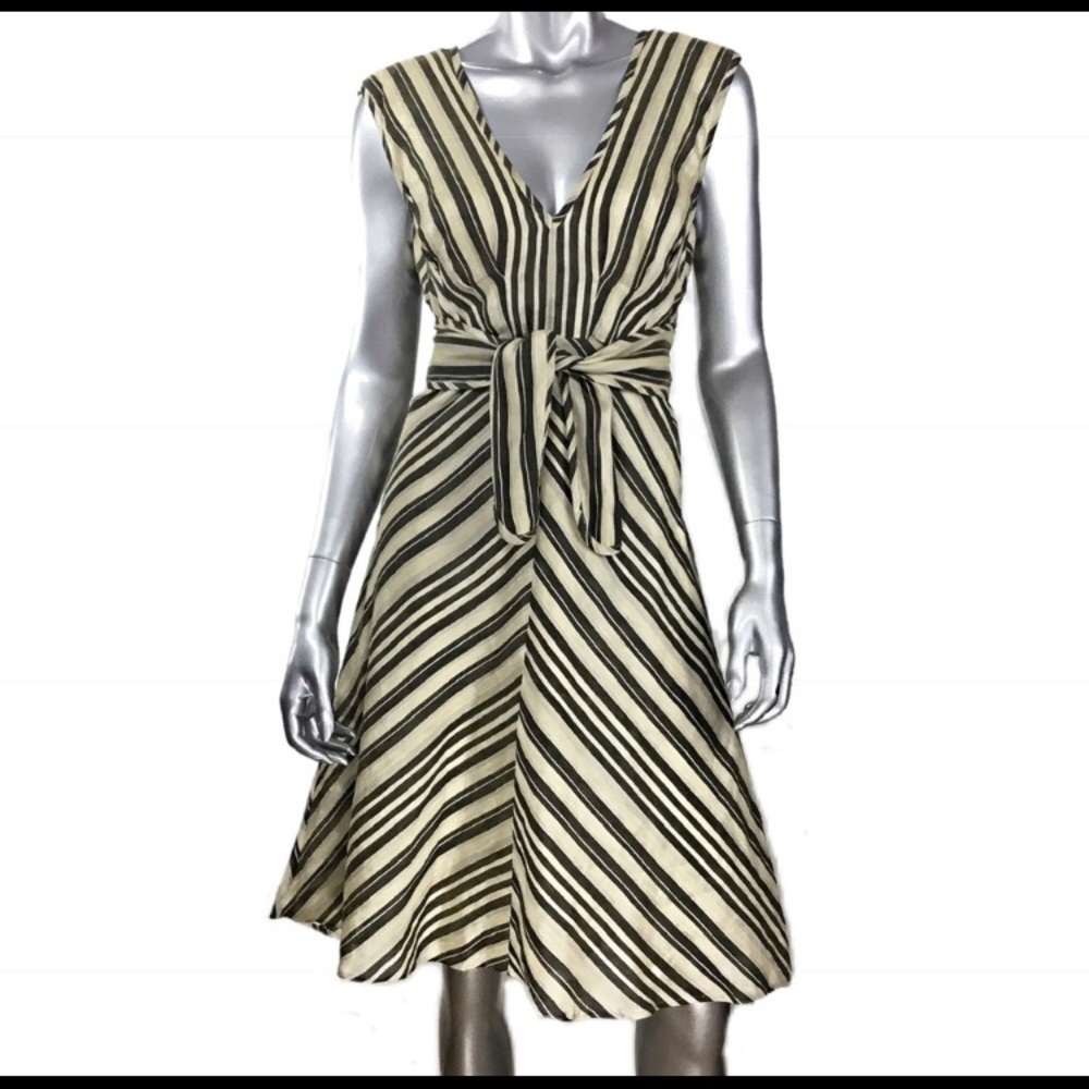 Elegant Tracy Reese silk/linen swing dress 🌸